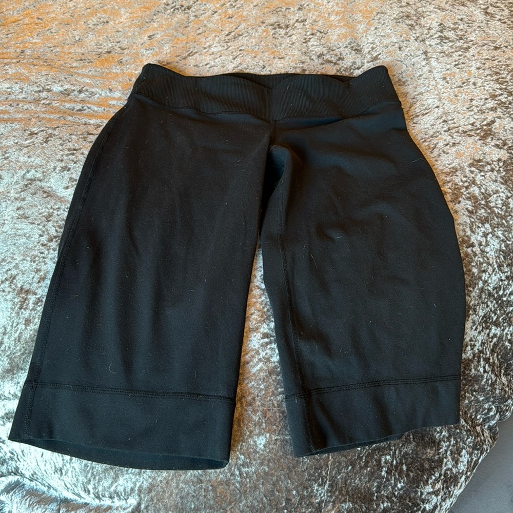 Vintage Lululemon clamdiggers size 6